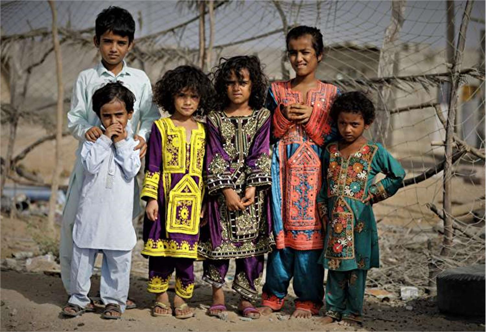 کمک ۱۵ میلیاردی به مددجویان بهزیستی در چابهار و قصرقند/ از خرید اقلام اساسی تا تکمیل مسکن